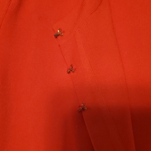 Sweater - Picture 4 of 4